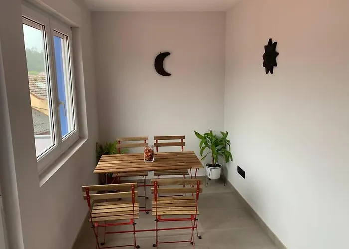 Duplex Con Terraza Hébergement de vacances Ponte Do Porto